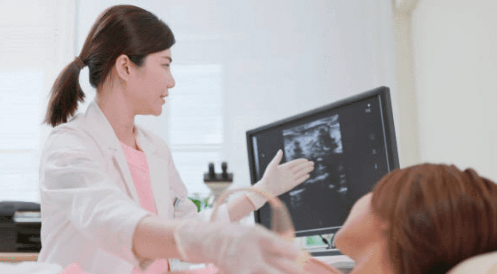Ecógrafo para la salud de la mujer 3