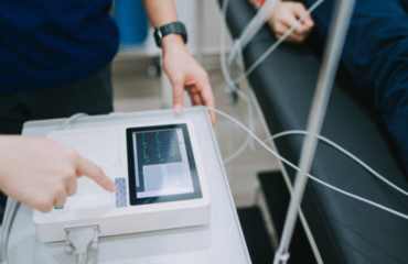 Tragbares EKG-Kardiographengerät Tragbares EKG-Kardiographengerät