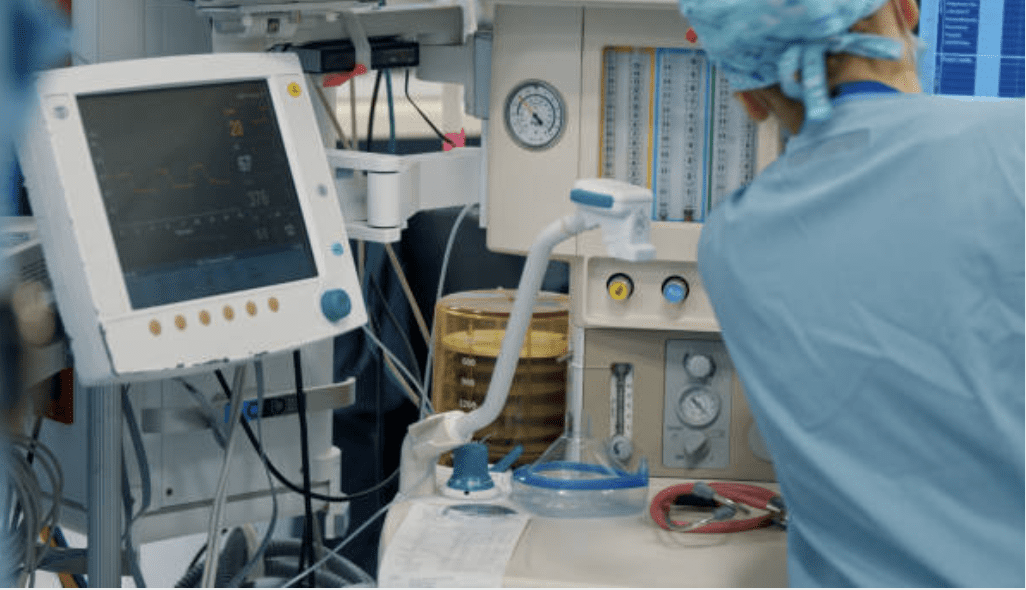 Медицинский аппарат искусственной вентиляции легких 1